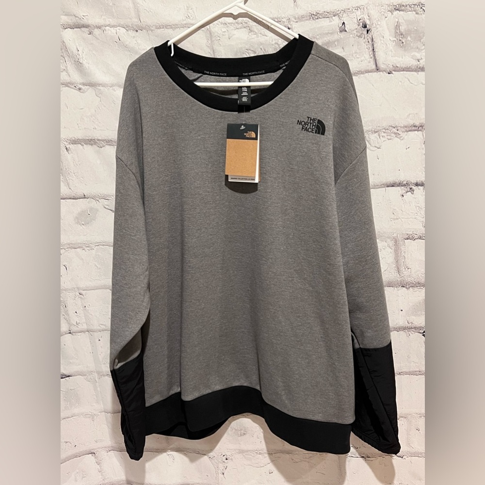 The North Face Graphic Long Sleeve Crew Neck Sweater - Picture 2 of 11